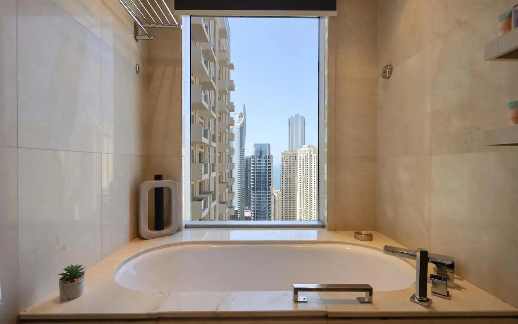 Lejlighed Livbnb - Luxurious 1Br In Jw Marriott Hotel City & Marina Views Dubai Forenede Arabiske Emirater